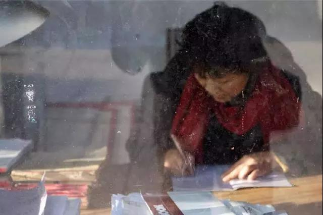 【共業(yè)堂】你(nǐ)的(de)勤奮暴露了(le)你(nǐ)的(de)智商